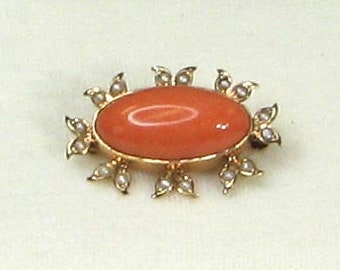 CORAL VINTAGE RETRO Gold Brooch