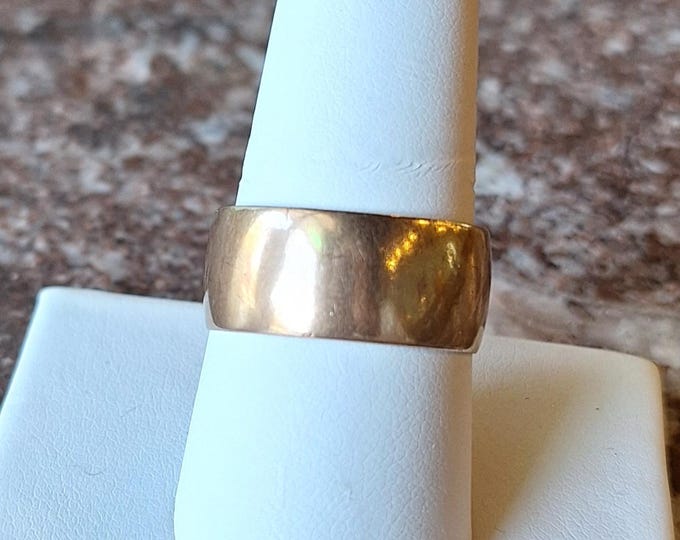 Vintage Victorian Solid Gold Cigar Band Wedding Band