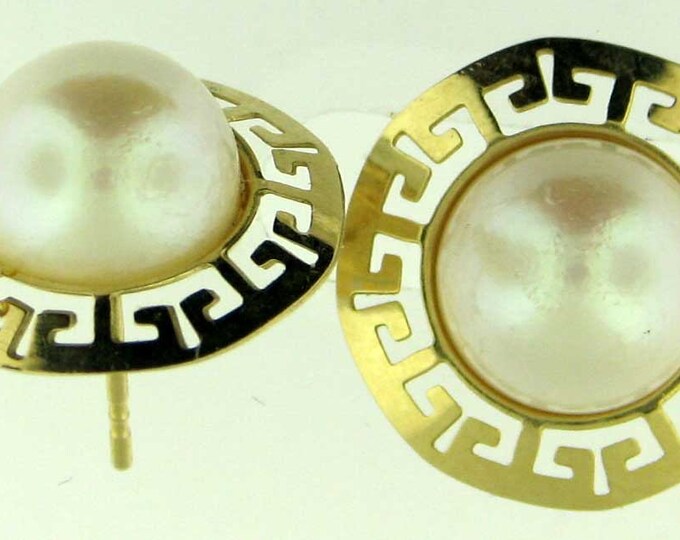 FASHIONABLE 14K Yellow Gold Pearl Greek Key Pattern Earrings