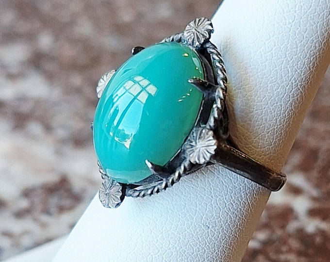Vintage Art Deco Sterling Silver Chrysoprase Cabochon Ring