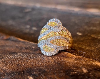 14K Yellow Gold Yellow and Colorless Diamond Ring