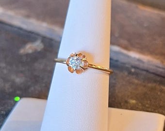 Vintage Old European Cut Diamond Ring in a Buttercup Setting