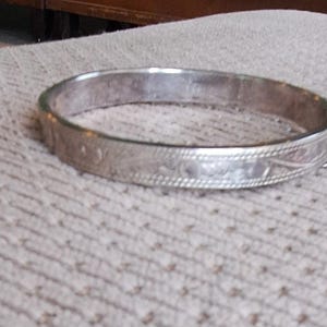 Vintage Victorian Etched Bangle Bracelet