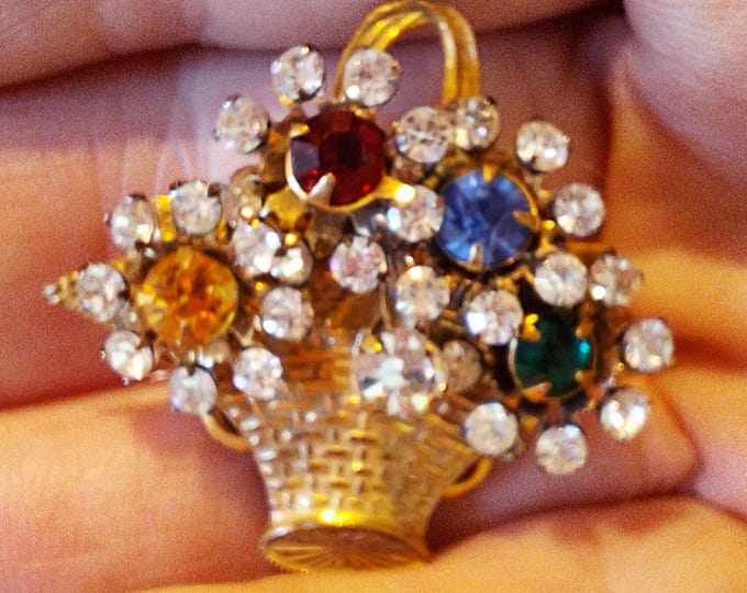 Vintage Miriam Haskell Rhinestone Flower Basket Brooch