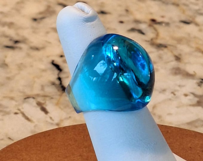 Vintage Lalique Peacock Blue Glass Ring
