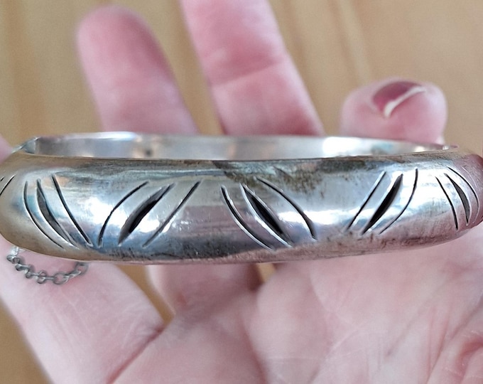 Sterling Silver Mexican Etched Bangle Bracelet