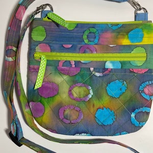 Crossbody Cell Phone Small Wallet Purse, I-Phone Purse, Cross Body Purse, I Phone Wristlet, Phone Wallet tiene correa ajustable extra larga