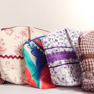 Large Zippered Cosmetic Bag Organizer Storage Bag Travel Accessory - Downloadable PDF Sewing Pattern and Tutorial - Easy to Make Gifts