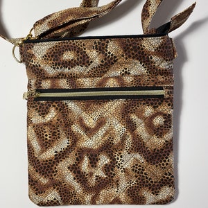 Bolso bandolera, cierre de cremallera, bolso bandolera hipster acolchado con doble cremallera, bolsillos exteriores con cremallera y cremallera, correa ajustable extra larga