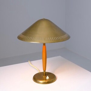 Midcentury Tischlampe aus Messing Skandinavisch Nordisch Vintage Schreibtisch Beleuchtung Minimalist Schlafzimmer Dekor