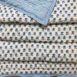 Ivory Blue Hand Block Print Cotton Quilt ,Reversible Floral Kantha Bedspread,Boho Indian Throw,Soft Lightweight All Season Blanket for Couch