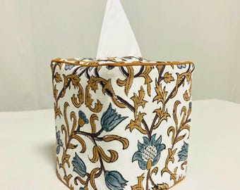 Funda para caja de pañuelos marrón oscuro con ribete y estampado floral hand block, algodón artesanal indio, porta pañuelos boho cuadrado