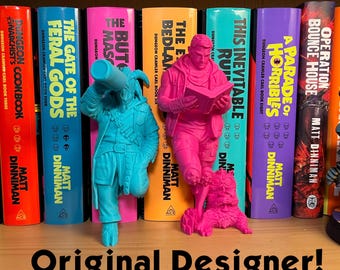 DCC Bookshelf Leaner
