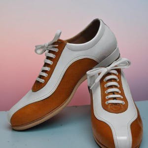 Handmade Men's Leather Shoes, White & Tan Lace-Up Formal Dress Office Shoe