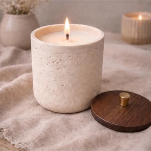 Minimal Ceramic Pattern Candle | Hand-Poured, Cotton Wick, With Different Fragrance