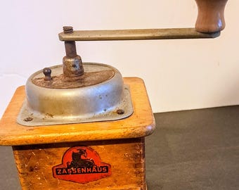 Vintage Zassenhaus Hand Crank Coffee Mocha Grinder German 1930's