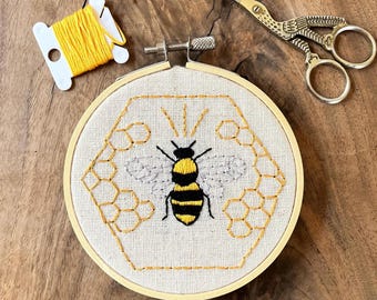 Bumble Bee Embroidery Pattern: Beginner Hand Stitch Tutorial (Digital Download)