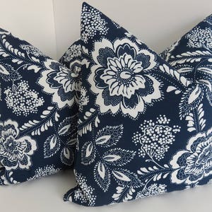 Outdoor/Indoor Blue white Pillow Covers, Outdoor Pillow covers, Blue Outdoor Pillows, Kaufmann Outdoor Design Floral Blue and White.