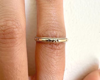 Art Deco 14K Yellow Gold Engraved Milgrain Wedding Band | Vintage Stacker Ring | Size 5.25