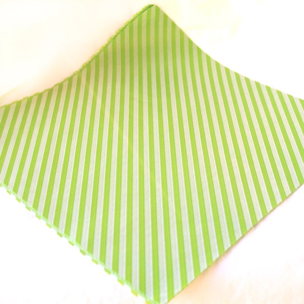 25 Green Diagonal Stripe WAX PAPER sheets-Pink Lemonade party shop EXCLUSIVE-basket liners-food safe