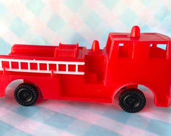 Retro Fire Engine Cake Topper - I piece - fire fighter party - fire truck - hero party