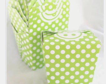 10 Green Dot takeout containers