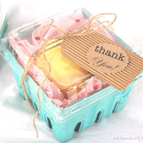 12 FARM FRESH BERRY Baskets With Clear Lidsparty Etsy