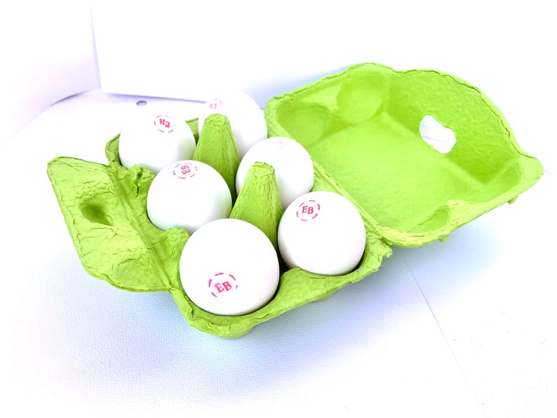 Half dozen sized egg cartons Count of 4-green image 3