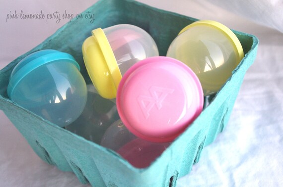 EMPTy VeNDiNG CaPSuLeS--party favors, birthdays , weddings, carnival parties,circus parties-set of 12 Il_570xn