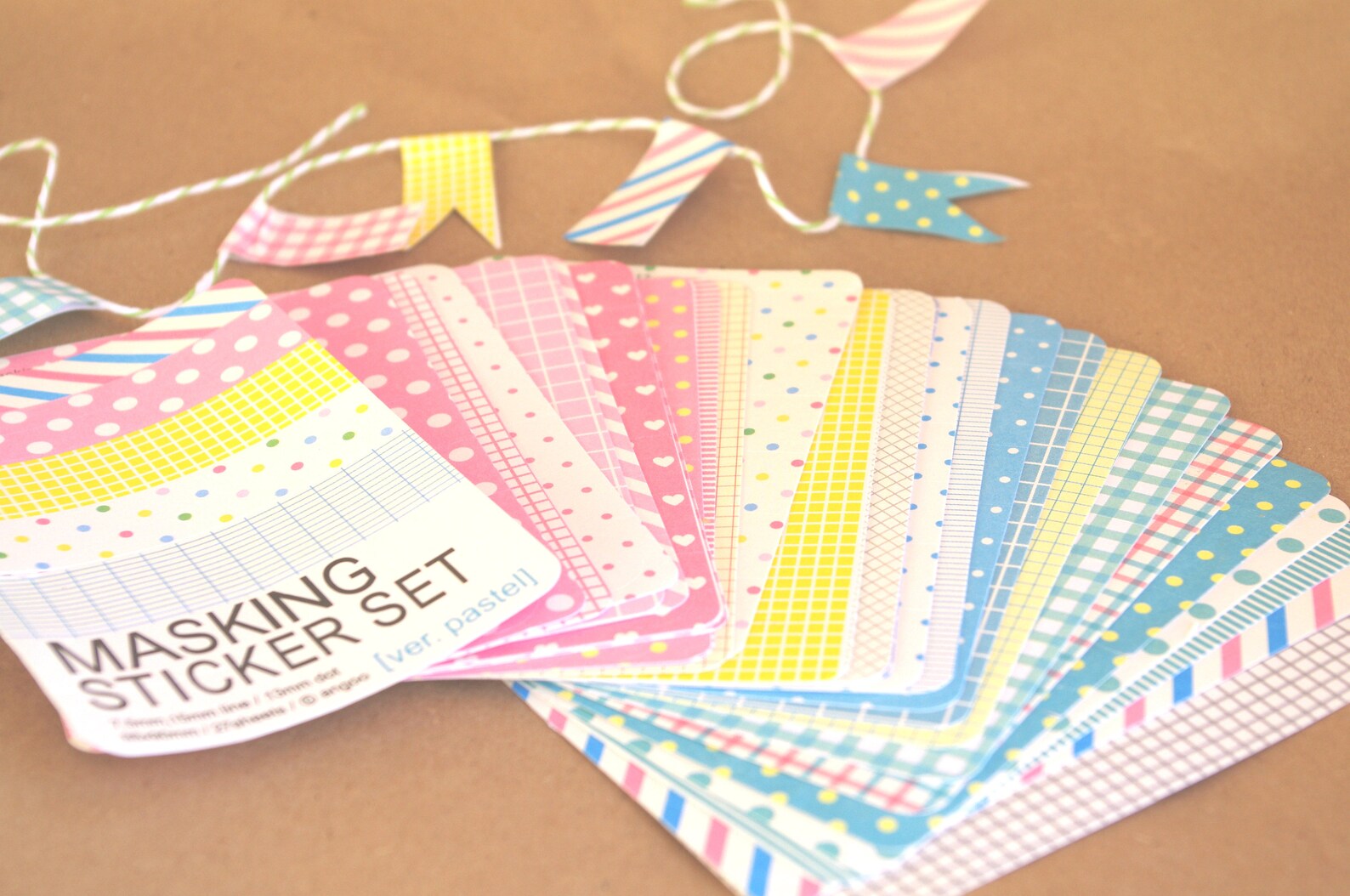 MaSKiNG STiCKeR SeTprimary colors1 set of 27 pages Etsy