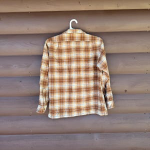 Vtg 70s Pendleton Plaid Flannel Shirt Mens L Brown Virgin Wool Loop Collar USA image 4