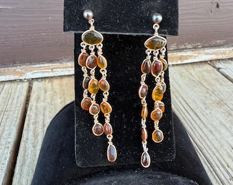 Hangende kroonluchteroorbellen voor dames, amberkleurig, cognackleurig, met draad omwikkeld en met een waterval-effect.
