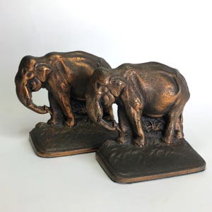 Vintage Cast Iron Elephant Bookends with Copper Finish
