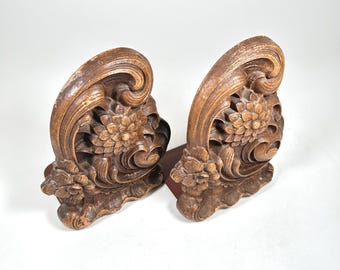 Syroco Wood Flower and Swag Rococo Style Bookends