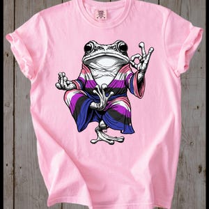 Camiseta de Rana Zen Meditando con Género Fluido / Ilustración de Rana Orgullosa