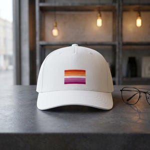 Boné de beisebol com listras do orgulho lésbico | Inspirado na bandeira do arco-íris