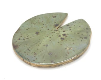 Ceramic Mosaic Lily Pad Tile (Speckled Green) - Safe for indoor/outdoor wet applications