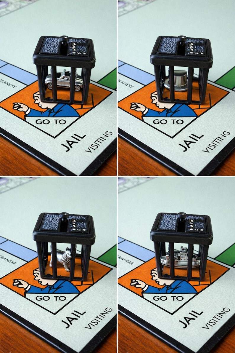 Pu&ograve; includere: Quattro immagini di una pedina del gioco del Monopoli, una cella di prigione nera, con diversi gettoni all'interno: un'auto, un cappello, un cane e una nave. Il tabellone di gioco recita "Go to Jail" e "Visiting".