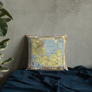 Nantucket - Map - Pillow - Vintage - Pictorial - Massachusetts