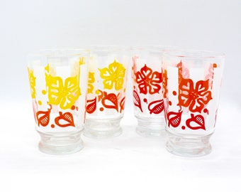 Vintage drinking glasses, set of four, floral pattern water glassware