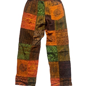 Unisex hippie-stijl patchwork broek met gemengde paddenstoelenkleuren