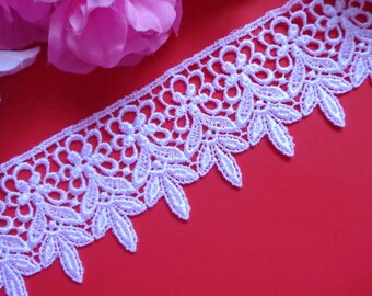 Venise Lace trim, 2+1/4 inch wide -white price for 1 yard