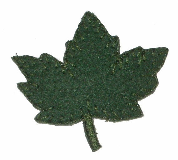 MAPLE LEAF FELT dark GREEN IRON ON PATCH APPLIQUE