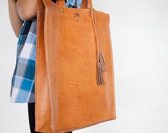 Leather Tote Bag, hand stitched, distressed - FREE Personalization