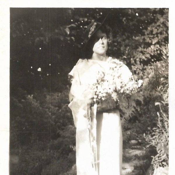Beautiful Bride With Her Head In The Trees Original Vintage Photo Lovely Woman’s Face Is Partially Obscured By Foliage 1930’s Wedding Dress