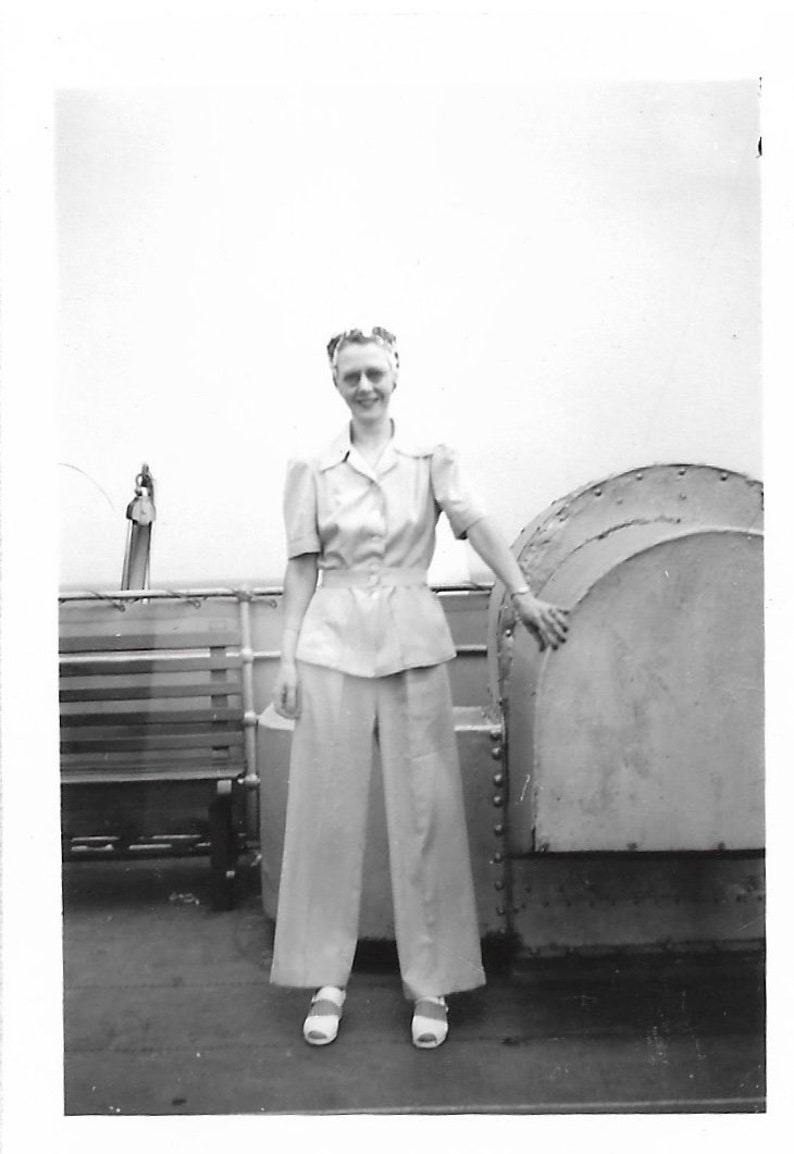 Cruise Wear 1940s Vintage Photo Rosie the Riveter Headscarf Etsy