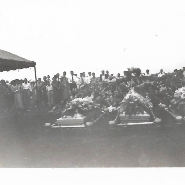 Vintage Photo Funeral Gravesite Three Caskets Group Of Mourners Black & White Snapshot Dated 1938