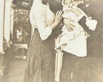 Antique Photo Baby Mother Father Victorian Fashion Sepia Photograph