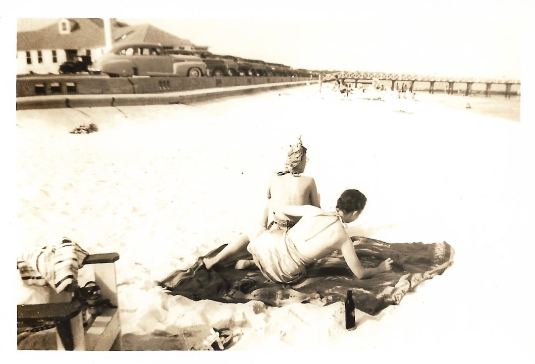 voyeur mexico beach photos