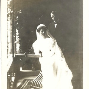 May December Antique Wedding Photo Stunning Beautiful Bride & Older Groom Wedding Pictures Victorian Edwardian Fashion Bridal Gown